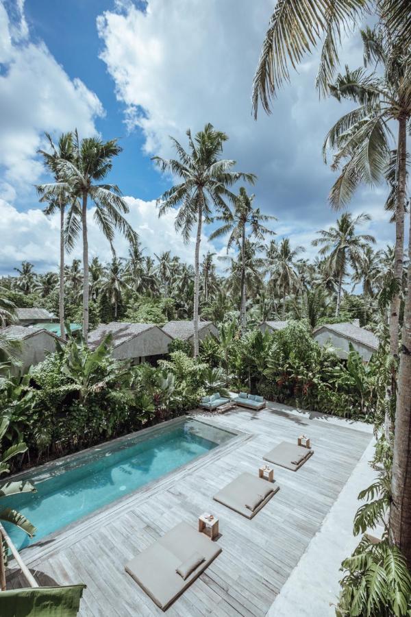 Surfing Temple Boutique Hotel
