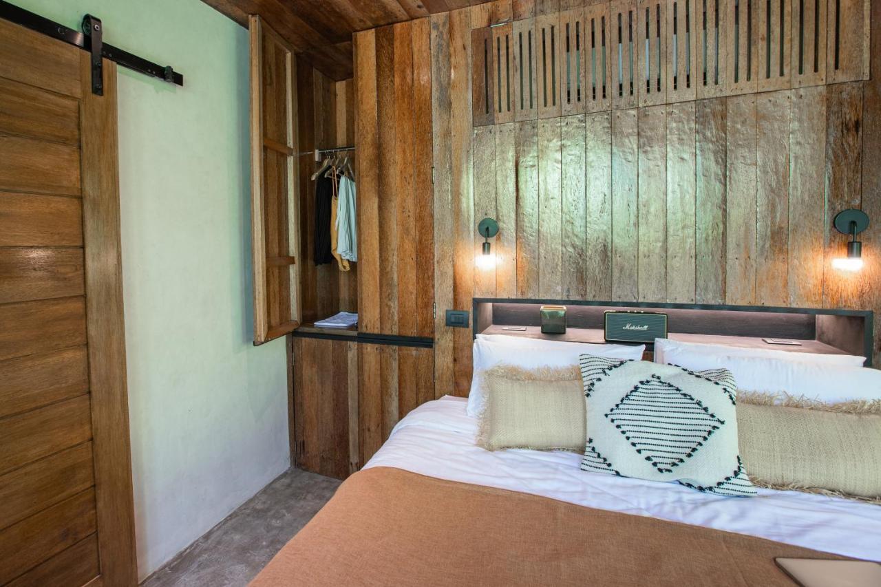 Surfing Temple Boutique Hotel 4*