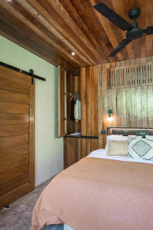 Surfing Temple Boutique 4* General Luna (Surigao del Norte)