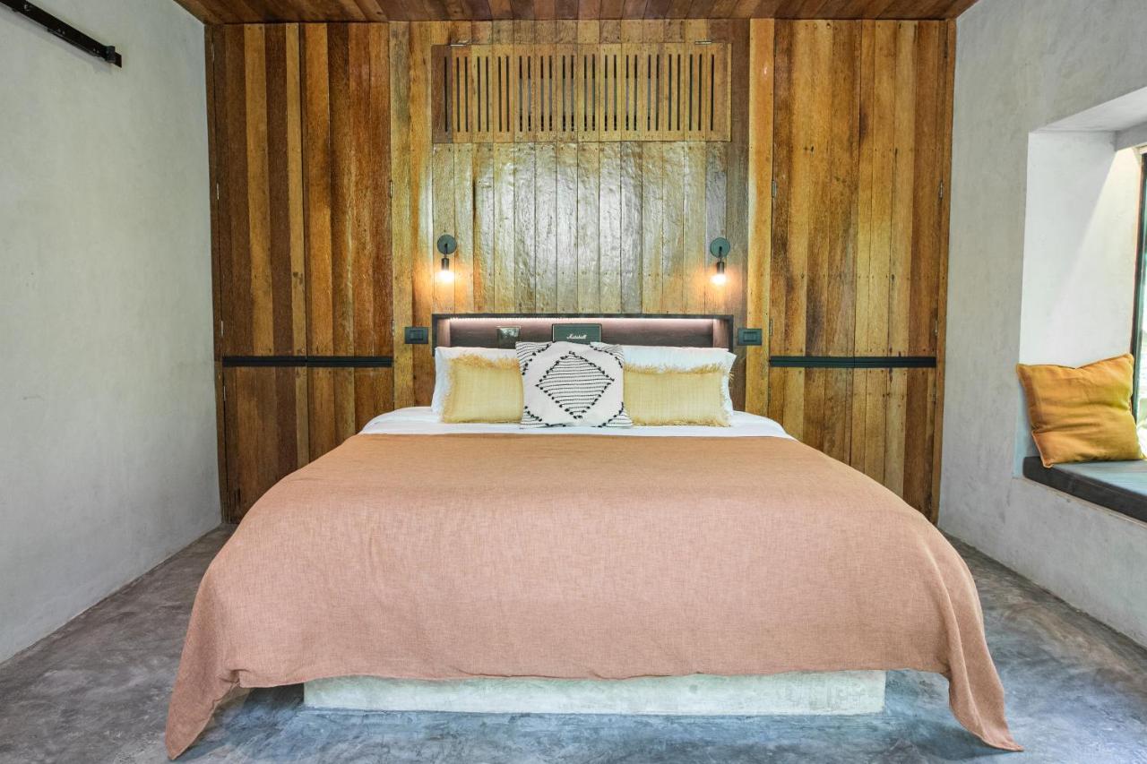 Surfing Temple Boutique 4*