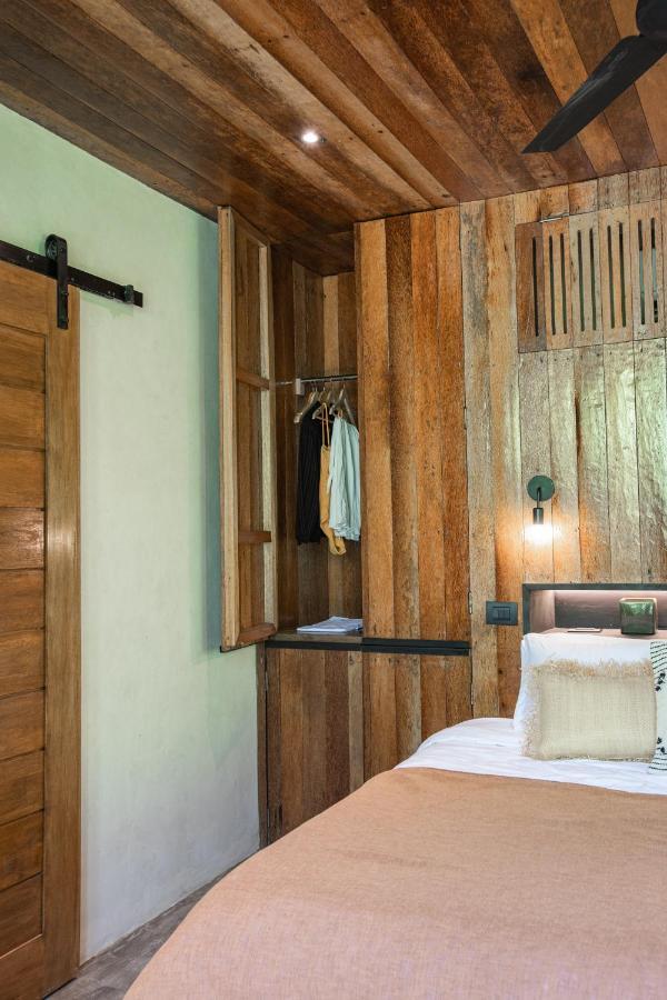 Surfing Temple Boutique Hotel 4*